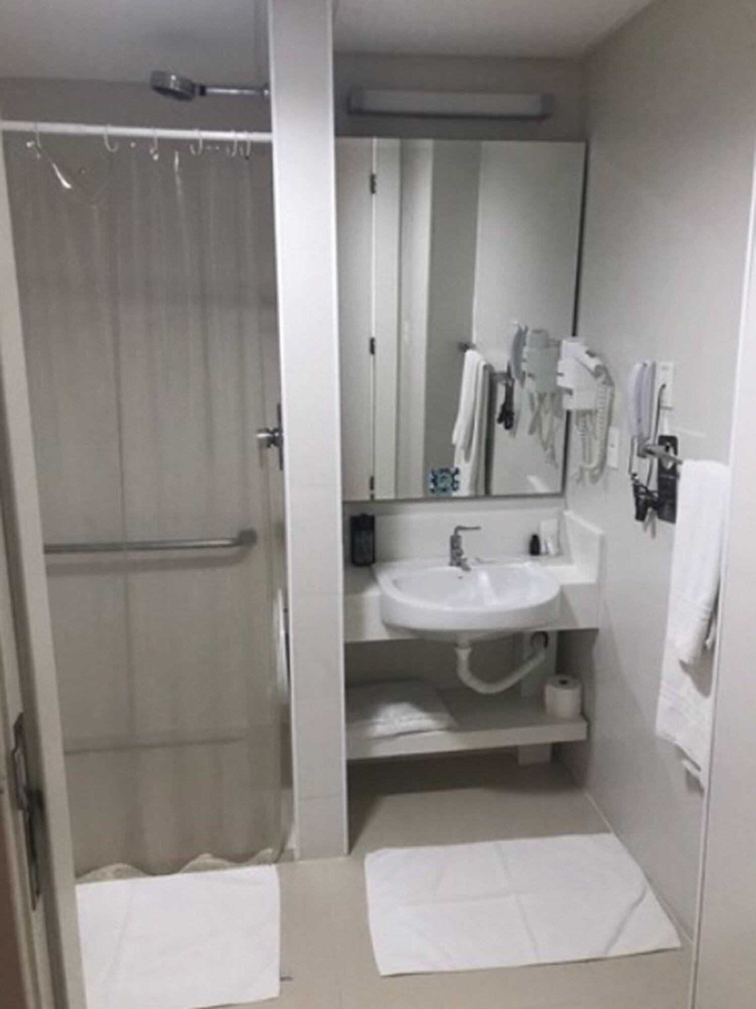 Delmond Hotel Cuiaba  Ngoại thất bức ảnh